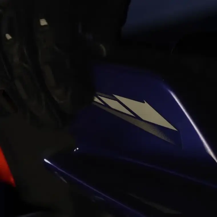 Yamaha ad creative: THE GLIMPSE